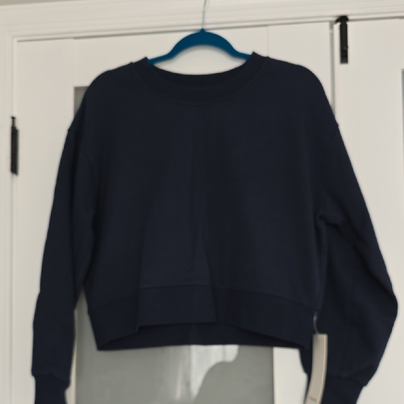 NWT Lululemon Perfectly Oversized Crop Crew True Navy Size 4 - Picture 6 of 9